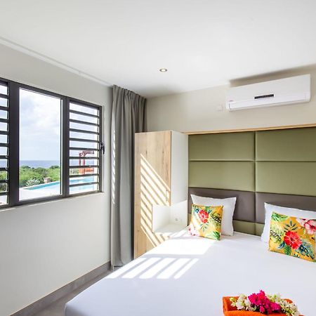 Coral Estate Ocean View Apartments Willemstad Exterior photo