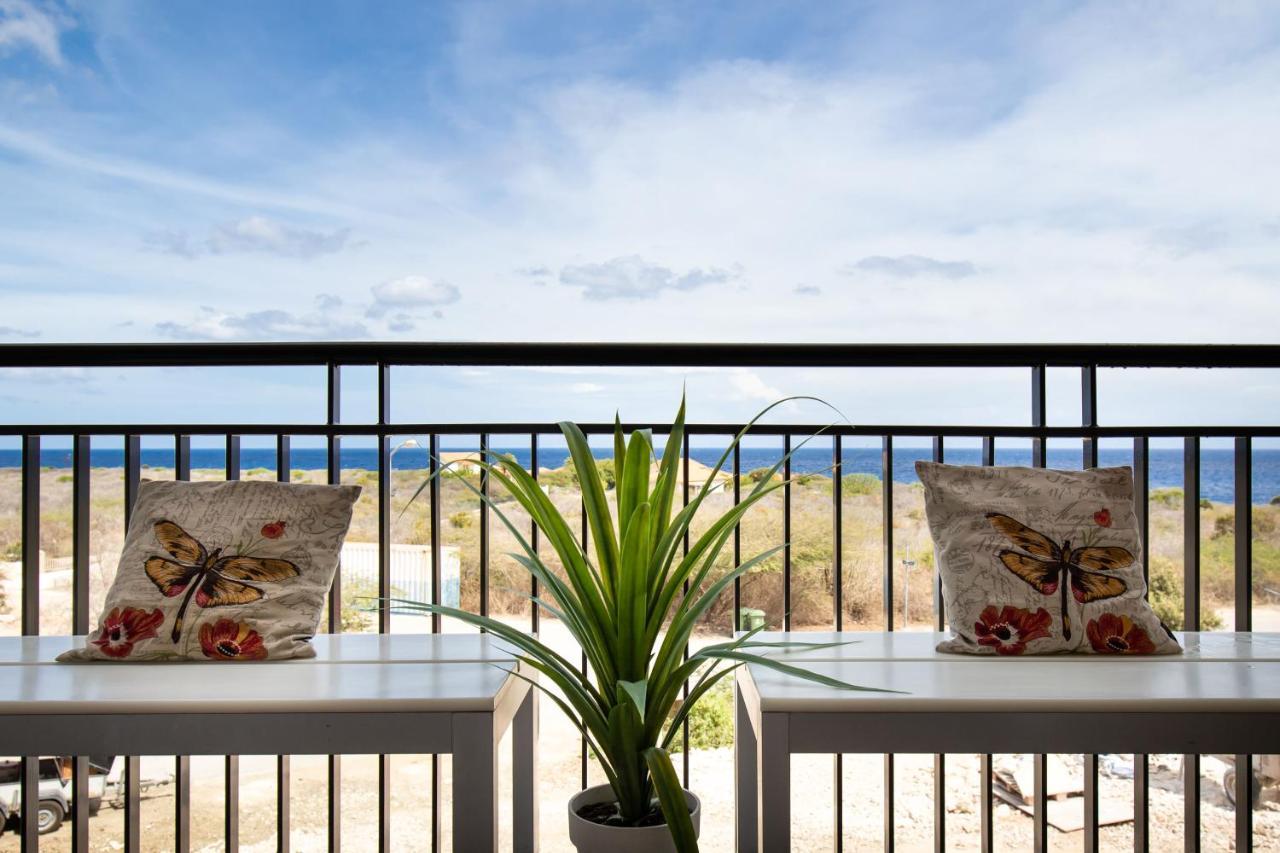 Coral Estate Ocean View Apartments Willemstad Exterior photo