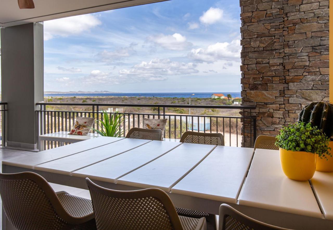 Coral Estate Ocean View Apartments Willemstad Exterior photo