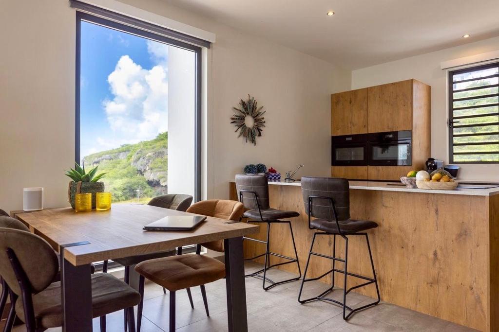 Coral Estate Ocean View Apartments Willemstad Exterior photo
