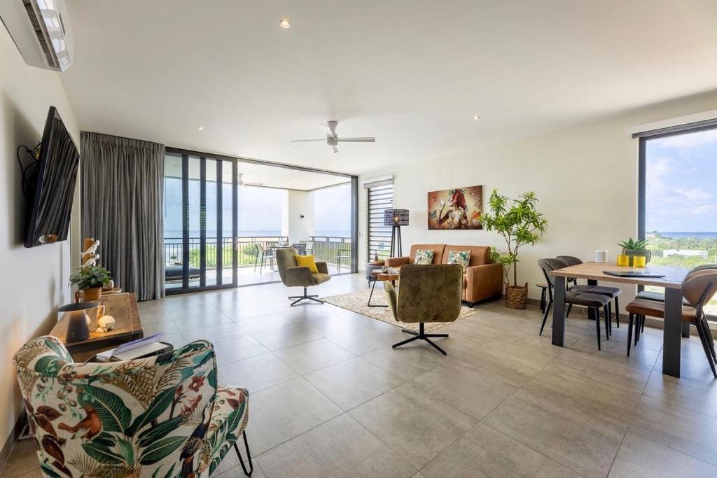 Coral Estate Ocean View Apartments Willemstad Exterior photo