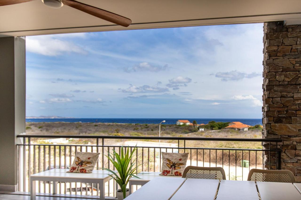 Coral Estate Ocean View Apartments Willemstad Exterior photo